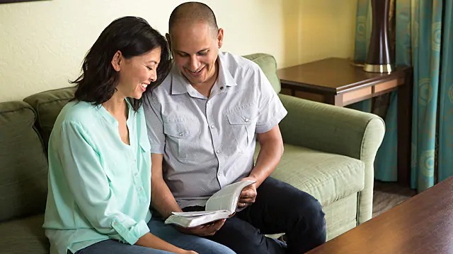 Cirurgia de implante dentário.